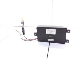 Audi 100 200 5000 C3 Antenos valdymo blokas TX4000