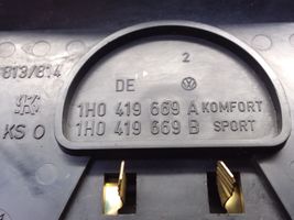 Volkswagen Golf III Coperchio dell’airbag del volante 1H0419669A