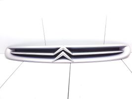 Citroen Xsara Picasso Front bumper upper radiator grill 9632099177