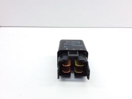 Hyundai Accent Hazard warning light relay 9522022000