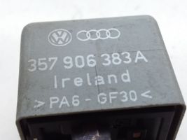 Volkswagen PASSAT B3 Relè lampeggiatore d'emergenza 899301