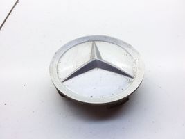 Mercedes-Benz C W202 R12 wheel hub/cap/trim 