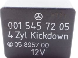 Mercedes-Benz E W124 Hätävilkun rele 05895700
