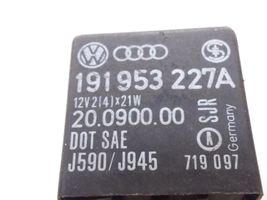 Volkswagen PASSAT B3 Hazard warning light relay 191953227A