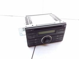 Nissan Versa Panel / Radioodtwarzacz CD/DVD/GPS 7017127
