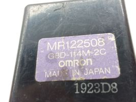 Mitsubishi Galant Hätävilkun rele G8D114M2C