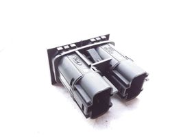 Ford Mondeo Mk III Przycisk / Przełącznik ogrzewania szyby przedniej / czołowej D3L0A