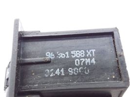 Peugeot 807 Interrupteur de siège chauffant 96361588XT