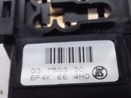 Mazda 3 I Interrupteur feux de détresse BP4K664H0