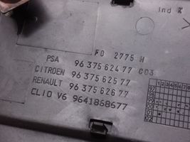 Citroen C5 Couvercle cache moteur 9637562577