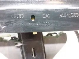 Audi A2 Takaoven ikkunalasin kehys 8Z0839753