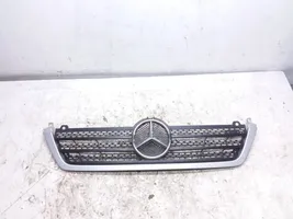 Mercedes-Benz Sprinter W901 W902 W903 W904 Atrapa chłodnicy / Grill A9018800385