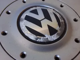 Volkswagen PASSAT B5 R15 wheel hub/cap/trim 1T0601147