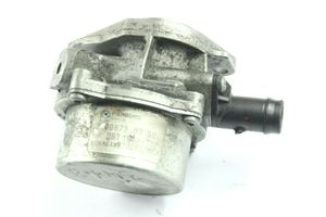 Renault Megane II Vacuum pump 8200577807