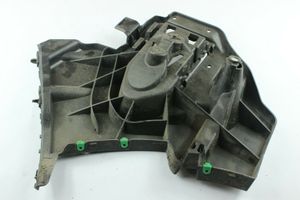 Volvo V40 Support de pare-chocs arrière 31395104