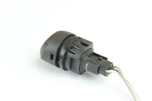 Chevrolet Colorado Hazard light switch 15174891