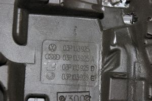 Seat Ibiza IV (6J,6P) Couvercle cache moteur 03P103925