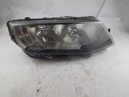 Skoda Octavia Mk3 (5E) Lampa przednia 5E2941016