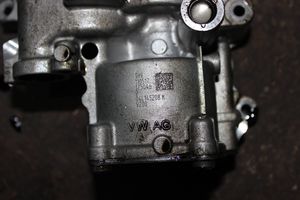 Volkswagen Golf VII Pompa dell’olio 04L145208H
