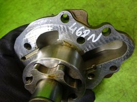 Volkswagen PASSAT CC Oil pump 066109520