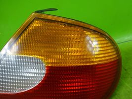 Dodge Neon Lampa tylna 