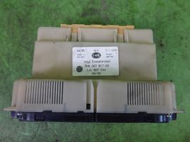 Volkswagen PASSAT B5 Panel klimatyzacji / Ogrzewania 5HB007617