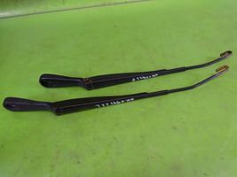 Jeep Cherokee Front wiper blade arm 