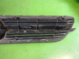 Opel Vectra C Front bumper upper radiator grill 464192822