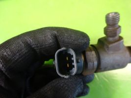 Peugeot Partner Injecteur de carburant 0445110340