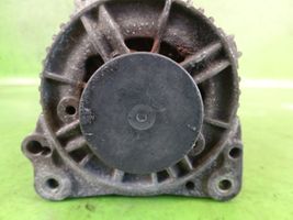 Volkswagen Golf III Generatore/alternatore 028903018BX