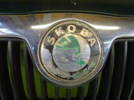 Skoda Fabia Mk1 (6Y) Maskownica / Grill / Atrapa górna chłodnicy 6Y0853668 9570