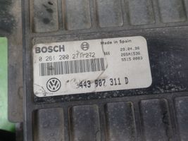 Volkswagen PASSAT B3 Moottorin ohjainlaite/moduuli (käytetyt) 0261200271 443907311D