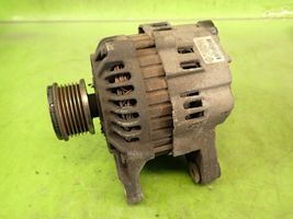 Renault Kangoo I Generatore/alternatore 8200468131