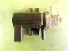 Volkswagen Golf IV Breather valve 1J0906627A