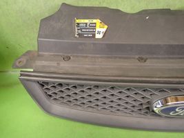 Ford Focus Maskownica / Grill / Atrapa górna chłodnicy 4M51-8200BK