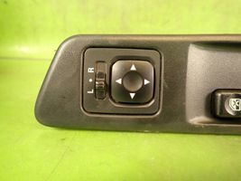 Mitsubishi Pajero Przełącznik / Przycisk otwierania szyb 