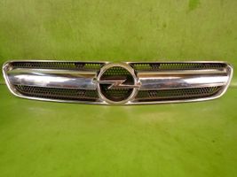 Opel Signum Maskownica / Grill / Atrapa górna chłodnicy 13123491