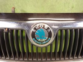 Skoda Fabia Mk1 (6Y) Griglia superiore del radiatore paraurti anteriore 6Y0853668