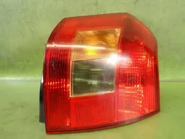 Toyota Corolla E120 E130 Luci posteriori 02510459