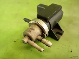 Audi A4 S4 B5 8D Breather valve 1J0906627