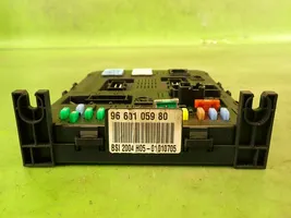 Peugeot 307 Module de fusibles 9660105980