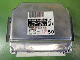 Toyota Corolla E120 E130 Unité de commande, module ECU de moteur 