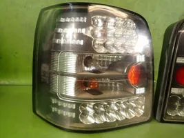 Volkswagen PASSAT B5 Lampy tylne / Komplet 60-1242C