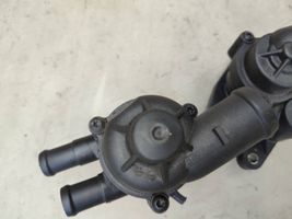 Volkswagen Tiguan Termostat / Obudowa termostatu 03C121026S