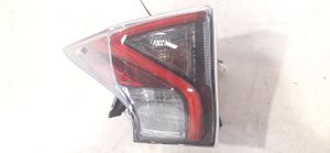 Toyota Prius (XW50) Luz trasera/de freno 8156047281