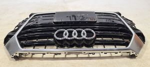 Audi Q3 8U Rejilla superior del radiador del parachoques delantero 8U0853653M