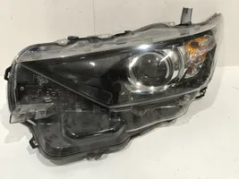 Toyota Auris E180 Phare frontale 8115002K30