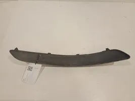 Volkswagen Touran I Modanatura separatore del paraurti anteriore 1T0807717