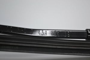 BMW X5 G05 Wycieraczka szyby przedniej / czołowej 7434851 