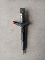 Saab 9-5 Fuel injector 97239161